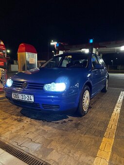 Golf IV 1.6 2000 - 9