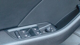 Audi A3 Sportback 2.0 TDI DPF Ambition - 9