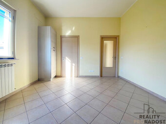 Prodej bytu 2+kk 77 m², Via Lazio, Montesilvano, Itálie - 9