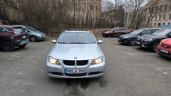 BMW Řada 3 E91, r. 2008, benzín 2.0 170k, 6st. manuál - 9