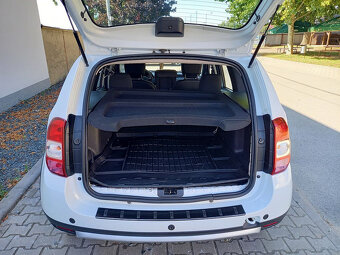 Dacia Duster, 1.6i klima+alu.kola+4x4+ČR - 9