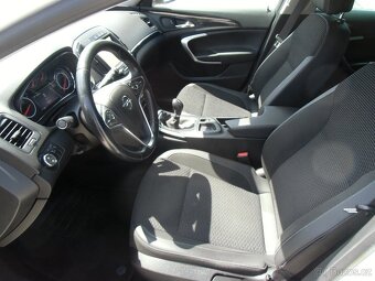 Opel Insignia, 1.4T LPG Sports Tourer SW - 9