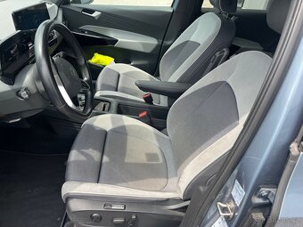 VW ID.3 Pro S,150 kW,77kWh bat.,5/21,Matrix,HUD,masáž,SoH93% - 9