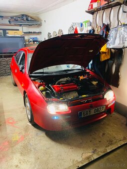 Prodám vyměním Mazdu 323F REZERVACE - 9