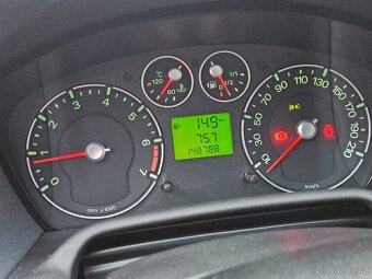 Ford Fusion 1.25i 55 kW, 1. maj, nová STK, bez koroze, klima - 9