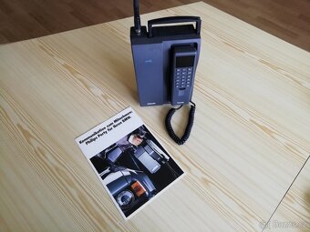 Kufříkový telefon Philips Porty + prospekt BMW E32 - 9