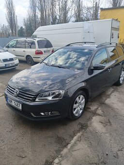 VW Passat B7 Higline DSG 2.0TDI 103kv - 9