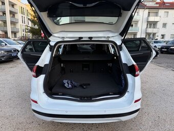 Ford Mondeo kombi 2.0 TDCi TITANIUM rok 07/2019 - 9