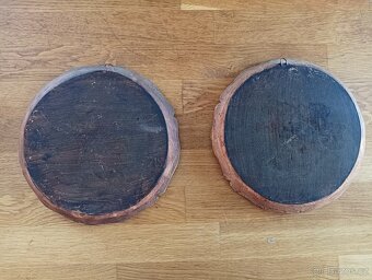 BRETAŇSKÉ PÁROVÉ DŘEVĚNÉ RUČNĚ VYŘEZANÉ TALÍŘE - 9