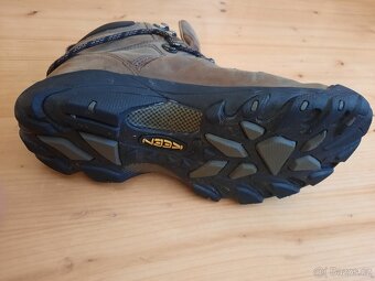 TURISTICKÉ BOTY KEEN VEL. 41 - 9