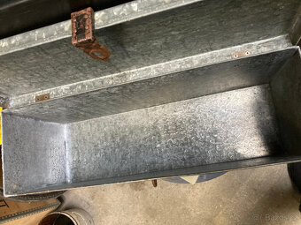 Box plechový, pokladnička, schránka kovová 500 kč - 9