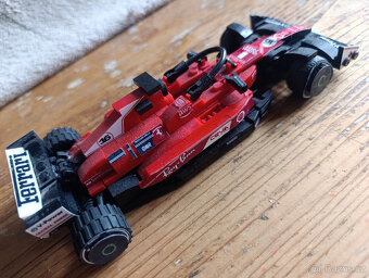 Stavebnice vozu F1 Ferrari SF 2023 - 9