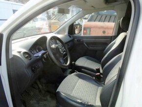 VW Caddy skříň 1.6D 75kW - 9