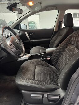 Nissan Qashqai 2.0i Automat - 9