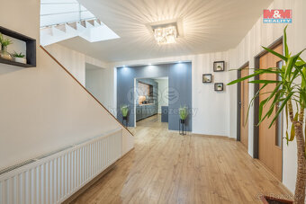 Prodej rodinného domu, 210 m², Vinařice, ul. IV. ulice - 9
