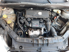 Ford Fusion 1,4TDCI 50kW 2006 - dily z vozu - 9