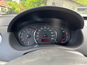 Suzuki swift 1.3 - 9