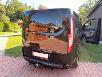 Ford Tourneo Custom 8 míst - 9