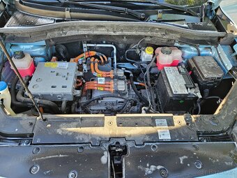 MG ZS ELEKTRICKE - 9