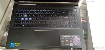 MSI Cyborg 15 A12UC-1444CZ 16GB/512GB zár. 19 měs Planeo - 9