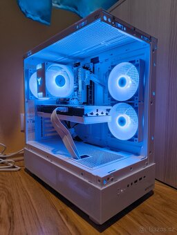 Herní pc - RX 6700 XT, Ryzen 5 3600, 2TB NVMe SSD, bílý - 9