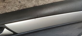 VW Golf 6 VI tapacir dvere čaluneni dvere Golf 6 hatchback - 9