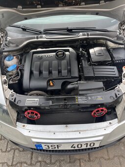 Škoda Octavia 2 1.9 TDI RS paket - 9