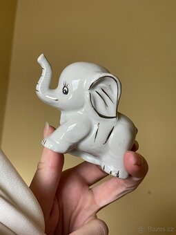 Porcelánové předměty - 9