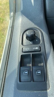 VW Transporter T5, 2.5TDI, 96 kW, spací vestavba - 9