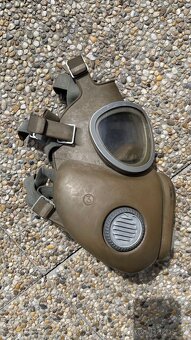 Ochranné plynové masky ČSLA OM-10M a OM-10 + filtr - 9
