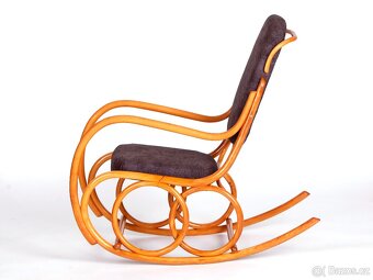 Značkové houpací křeslo TON, nové čalounění. - 9