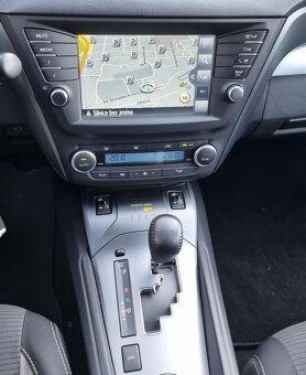 Toyota Avensis 12/2017.1,8 benzín 108kw.automat CVT - 9