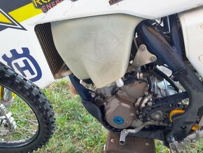 Husqvarna FX 350, FE 350 - 9
