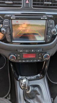 Kia Ceed, 1.6 CRDi 2013 94kW, 227.000km - 9