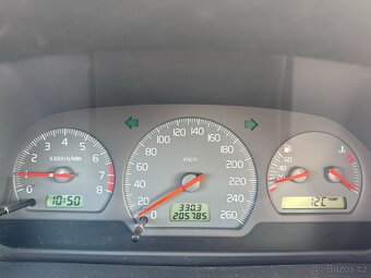 Volvo S40 2.0i 16V 100kW AUTOMAT - 9