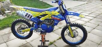 Yamaha yz450f - 9