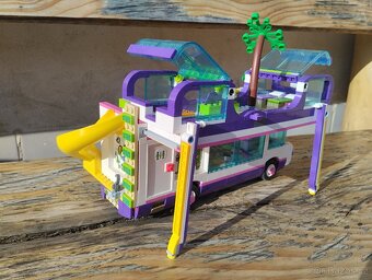 LEGO Friends 41395 Autobus přátelství - 9