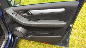 Mercedes Benz B200 turbo benzín w245 - 9