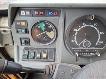 TATRA T815 6X6.2 AD20 - 9