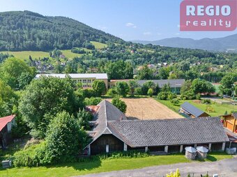 Prodej stavebního pozemku 2288m2 se zastavěnou plochou 361m2 - 9