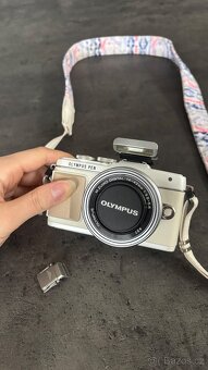 Digitální fotoaparát Olympus Pen Lite E-PL7 - 9