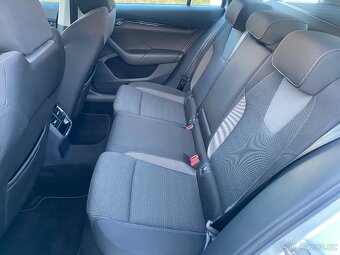 Octavia combi 4 2.0 TDI 110 kw DSG 2021 - 9