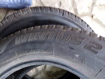 Pneu zimní 2.ks. Na dodávku 195 16/C.Skoro nejeté.Zátěžové. - 9