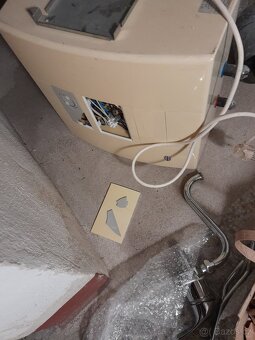 OHŘÍVAČ VODY MIRAVA 2,5 kW/10 l - 9