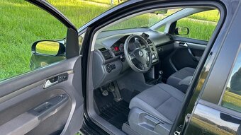 Volkswagen Touran 1.9 TDi 66kW - 9