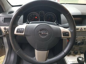 Opel Astra H 1.7CDTI - 9