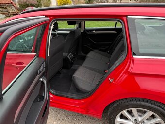 Passat 2.0 tdi 110 kw dsg top stav nove rozvody - 9
