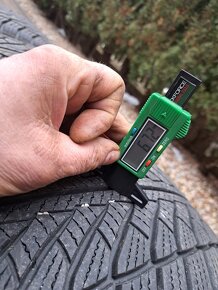 Zimní pneu 255/50 R19 Goodyear Ultra Grip Run Flat - 9