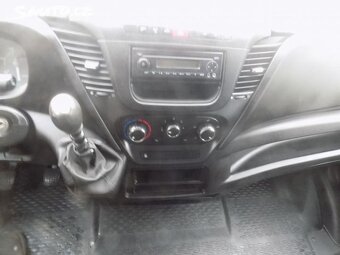 Prodám IVECO Daily 2,3 93kW 35S13 - 9