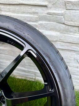 Revo kola RF020 Gloss Black 5x112 ET45 - 9
